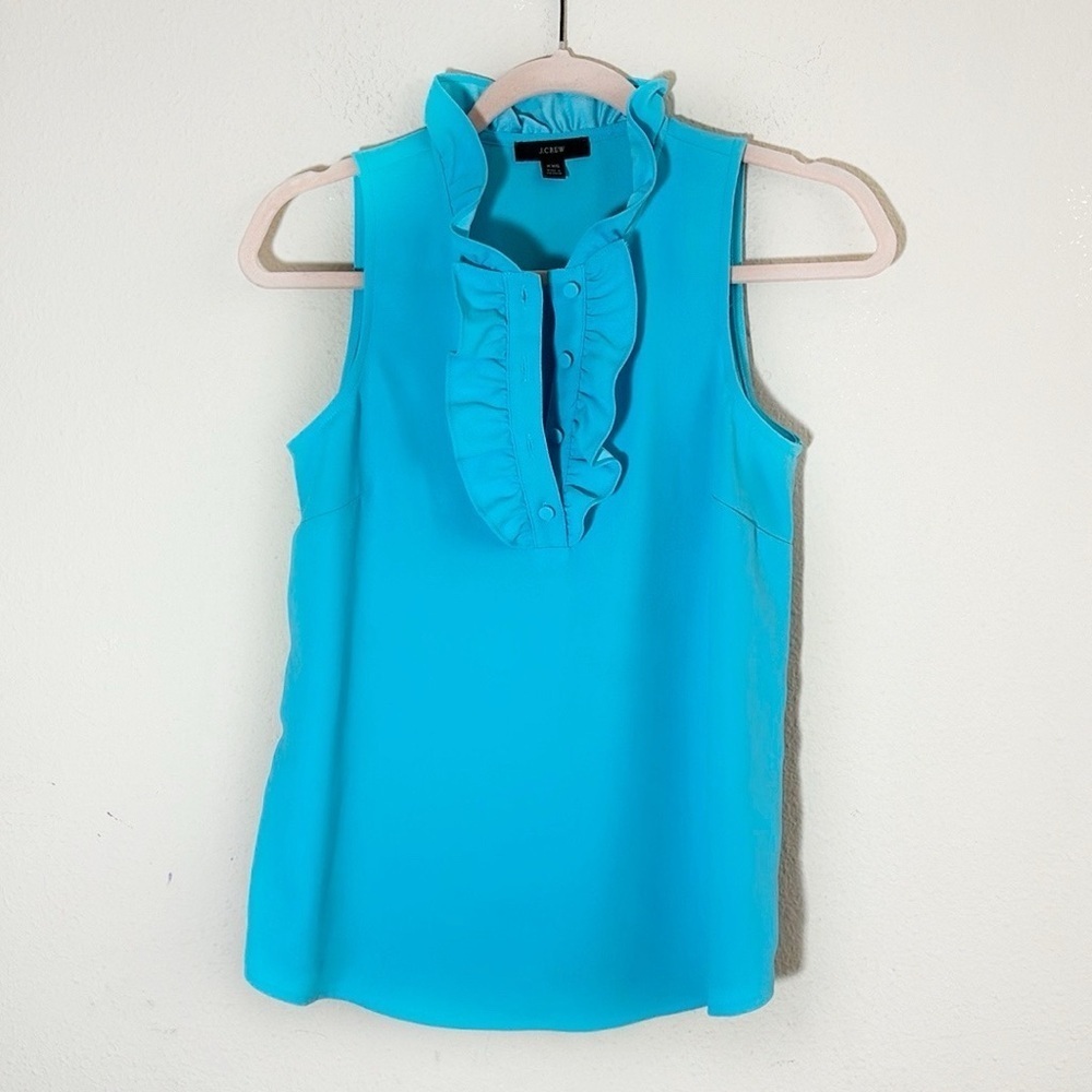 J. Crew ruffled sleeveless top in light blue size XXS